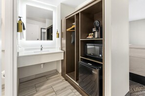 Standard Room, 2 Queen Beds, Non Smoking, Refrigerator & Microwave (Walk-in Shower) | Desk, laptop workspace, blackout drapes, iron/ironing board - Best Western Plus Wausau Tower Inn (Wausau)
