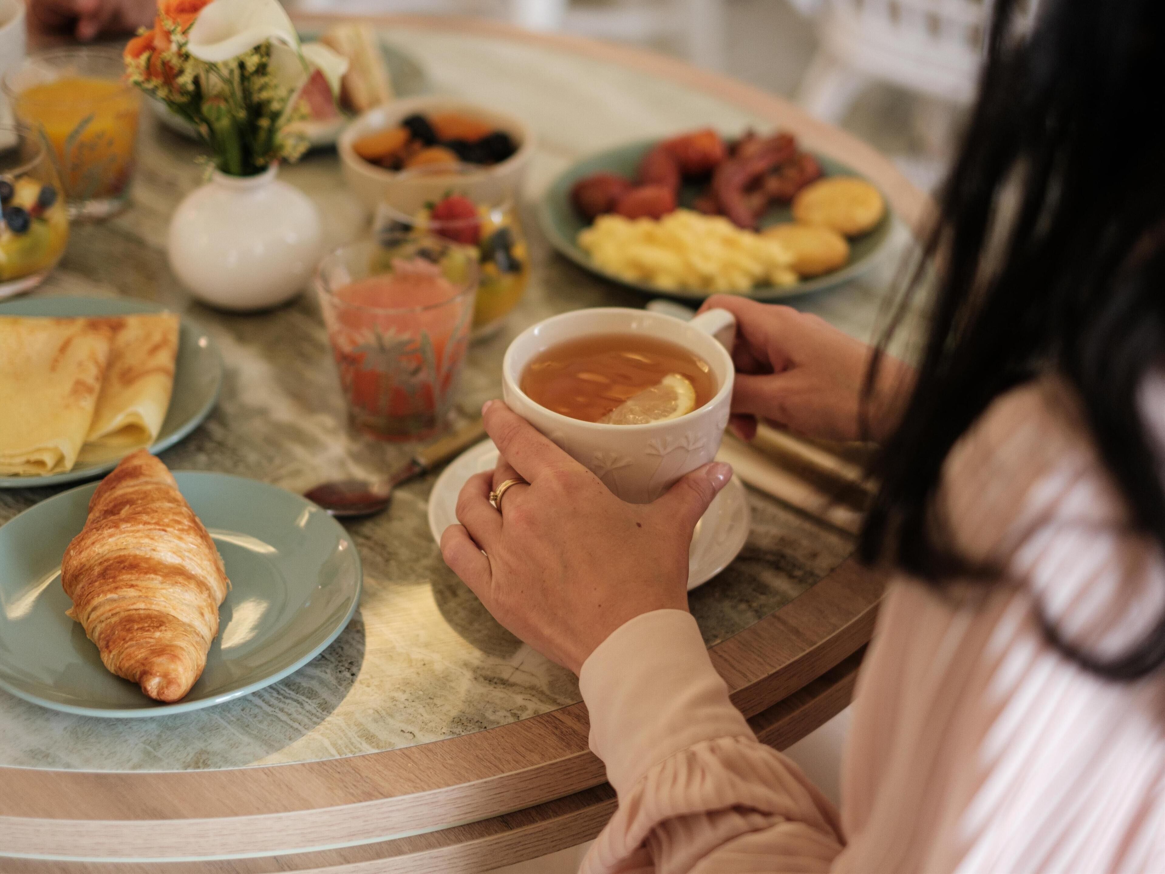 daily buffet breakfast (eur 19 per person)