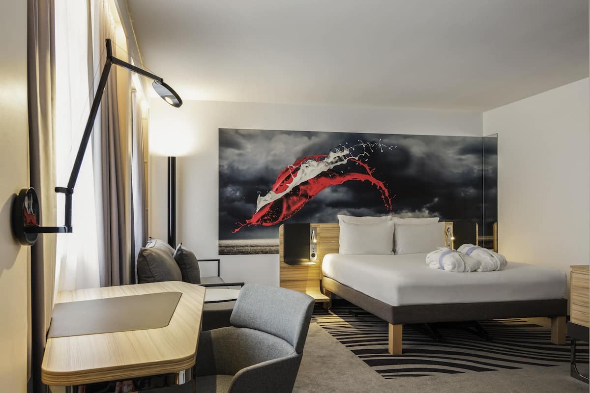 Executive Room, 1 Double Bed with Sofa bed