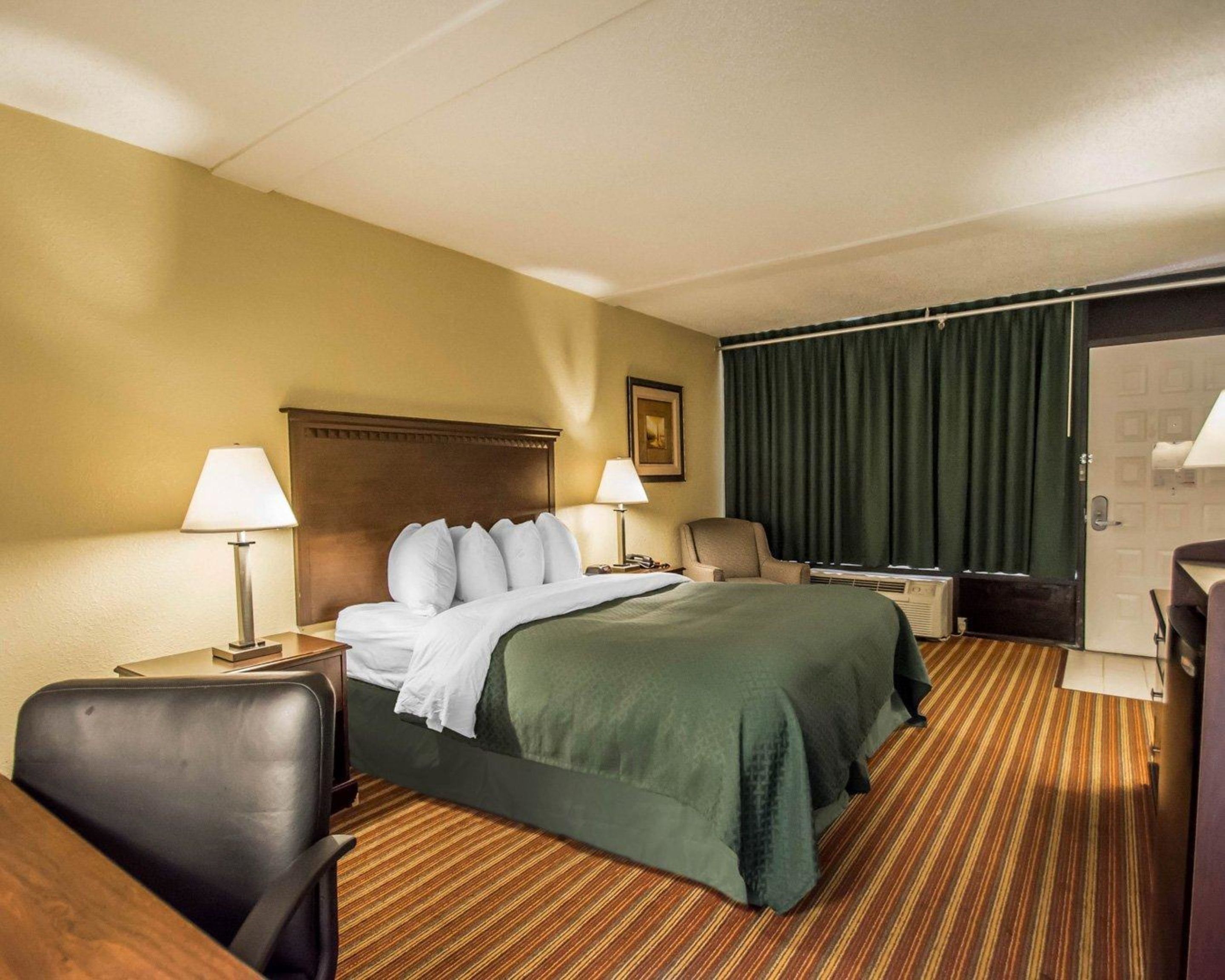 Quality Inn & Suites at Tropicana Field