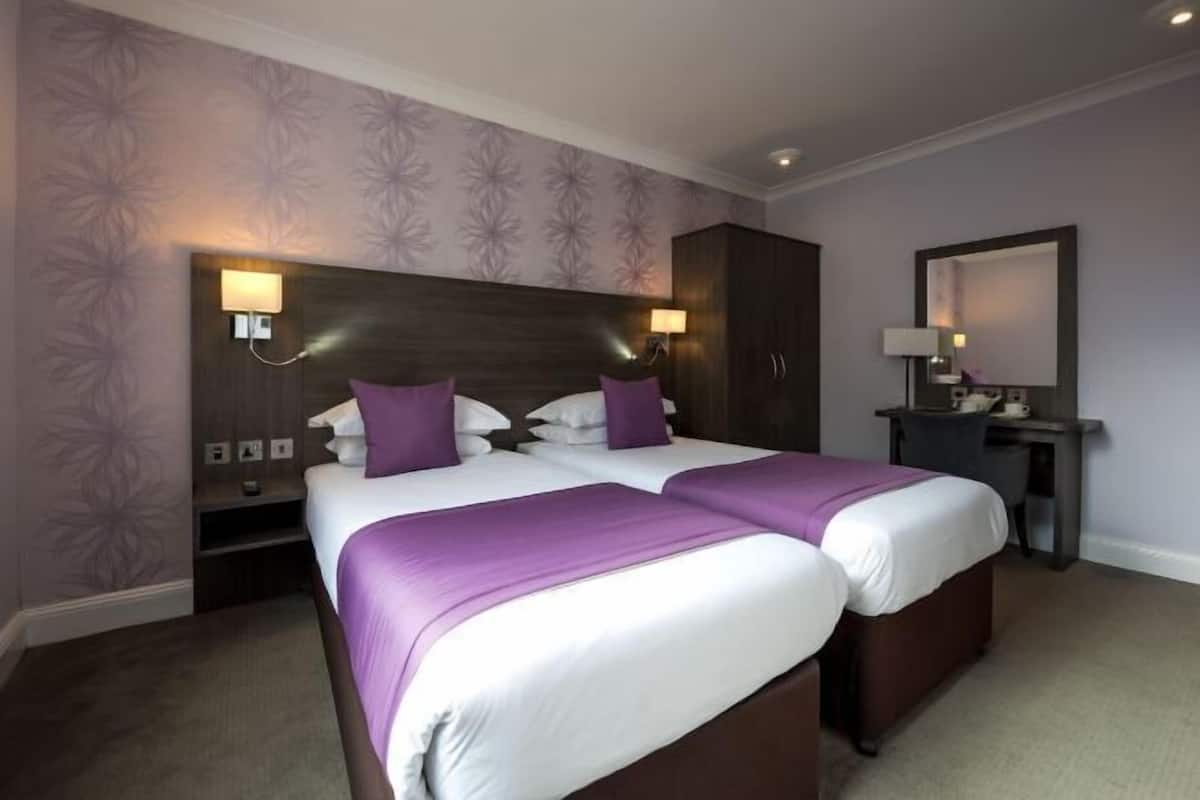 In-room safe, desk, laptop workspace, iron/ironing board