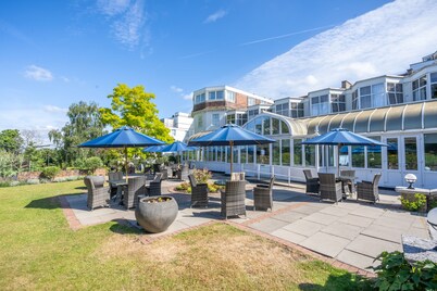 The Bromley Court Hotel