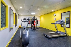 Fitness facility - Americas Best Value Inn Fredonia NY (Fredonia)