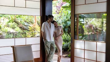 Tratamientos corporales y masajes con piedras calientes