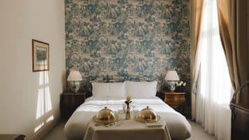 Sábanas de algodón egipcio, ropa de cama de alta calidad y minibar