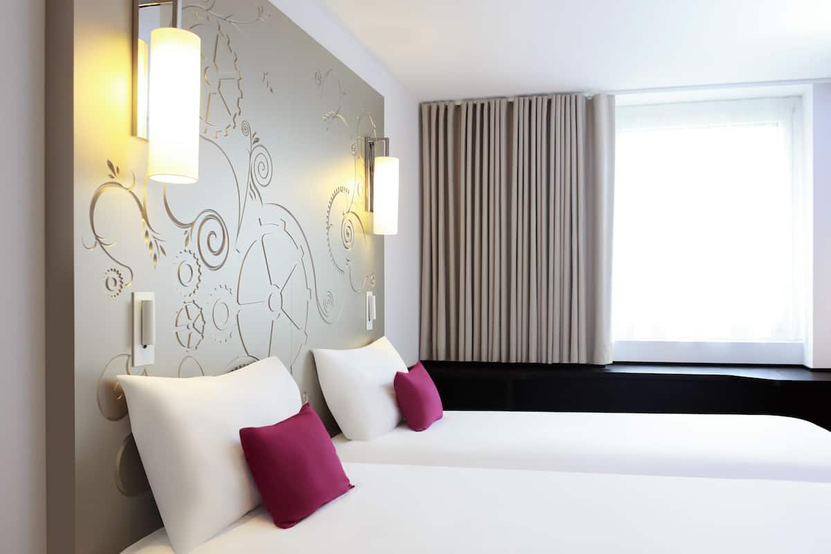 Superior Room | Laptop workspace, iron/ironing board, free WiFi, bed sheets
