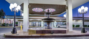 Ramada by Wyndham Metairie New Orleans Airport