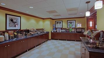 Tägliches inbegriffenes Frühstücksbuffet