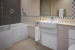 Standard Double Room | Bathroom