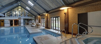 Knights Hill Hotel & Spa