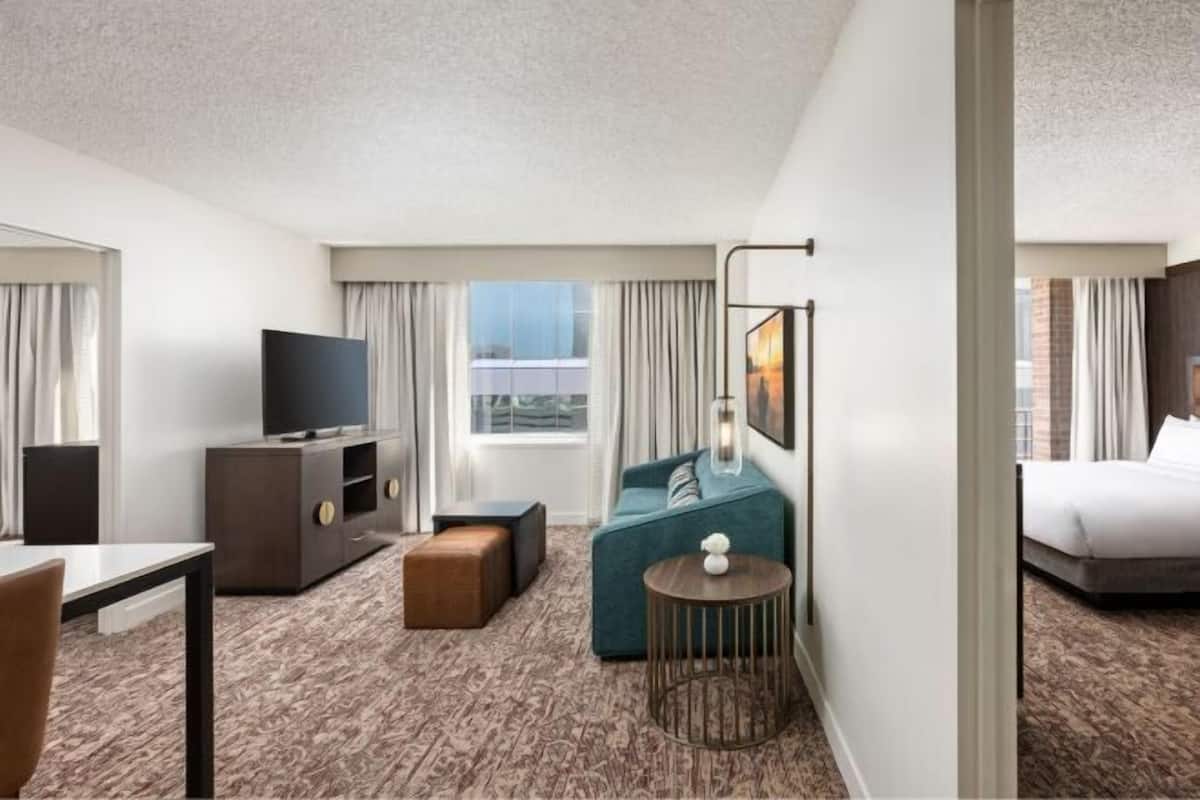 1 bedroom, premium bedding, in-room safe, blackout drapes