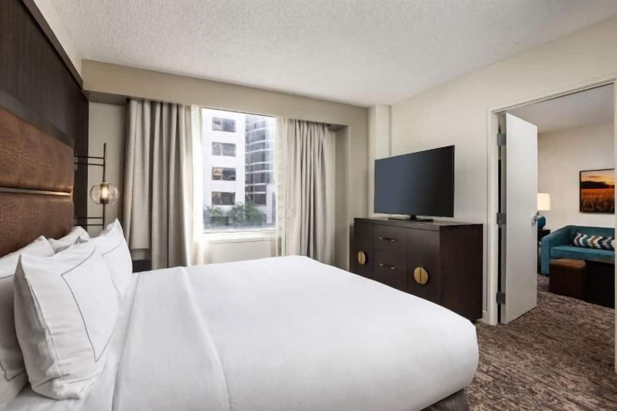 1 bedroom, premium bedding, in-room safe, blackout drapes