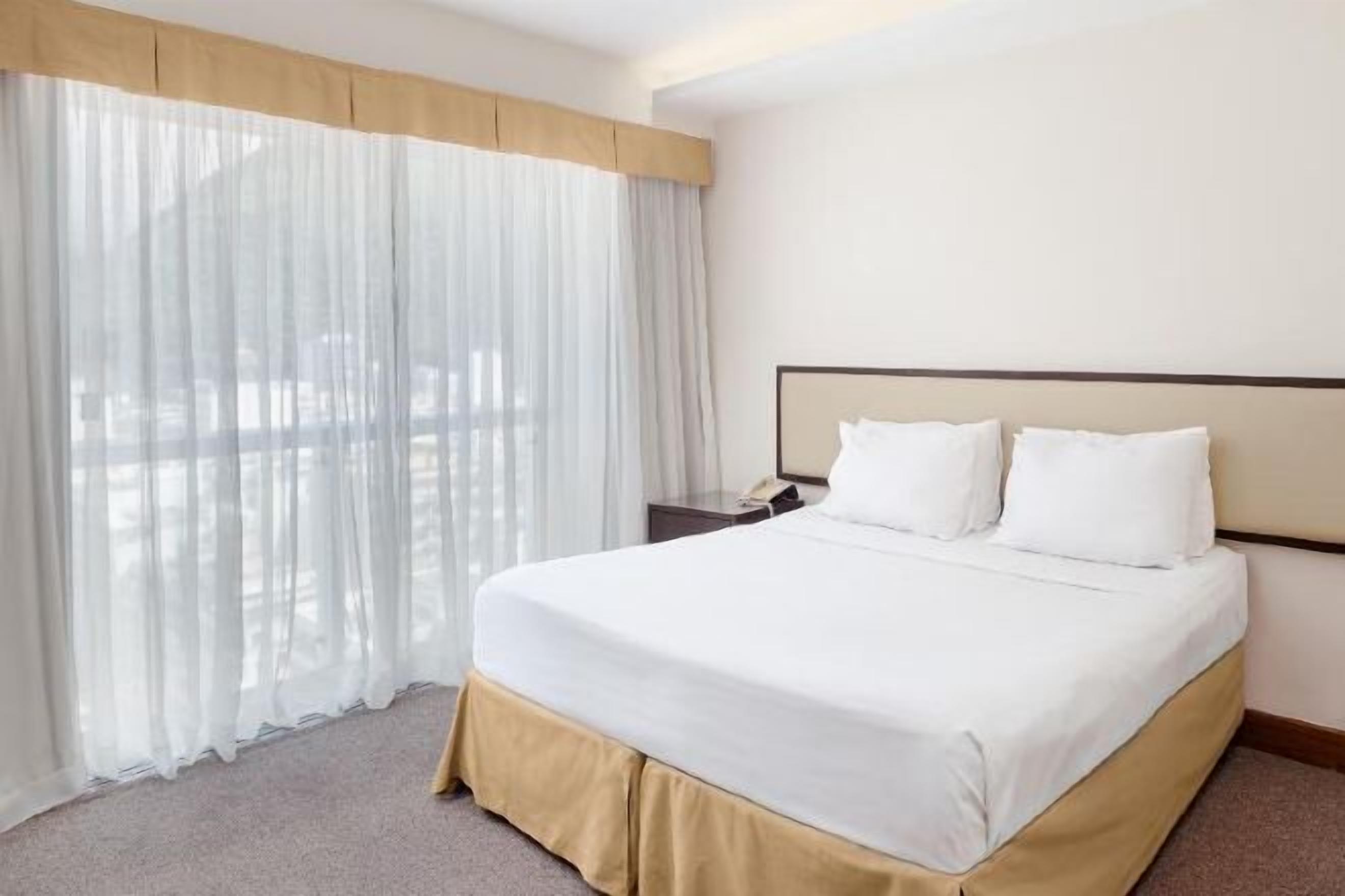 Minibar, in-room safe, desk, blackout drapes