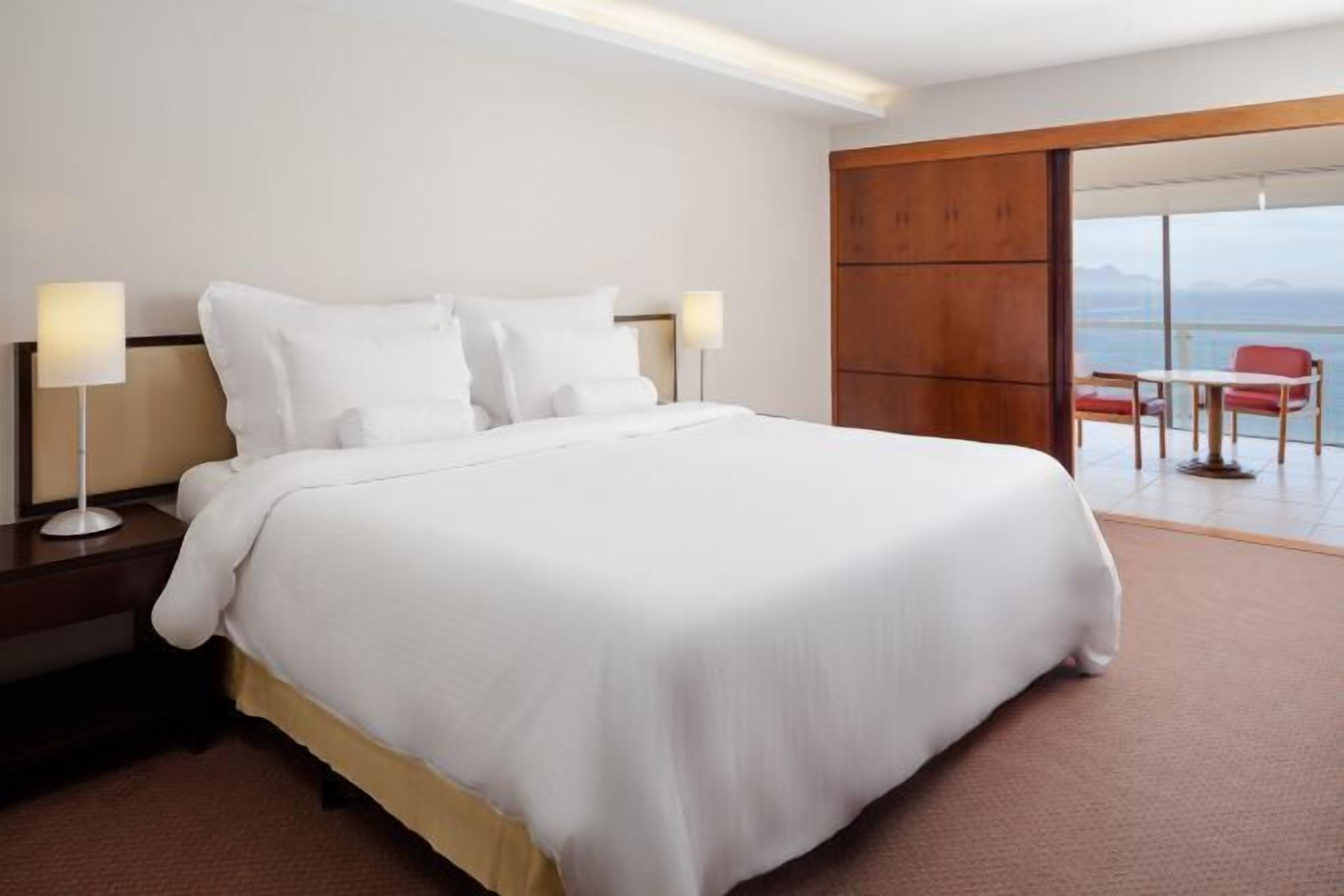 Minibar, in-room safe, desk, blackout drapes