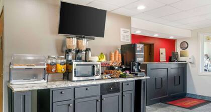Econo Lodge Traverse City