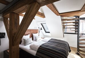 Junior Suite | Premium bedding, minibar, in-room safe, desk