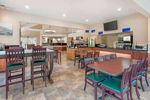 Free self-serve breakfast on weekends