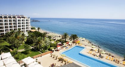 Delta Hotels by Marriott Giardini Naxos