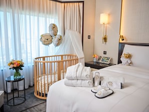 Premium bedding, minibar, in-room safe, desk