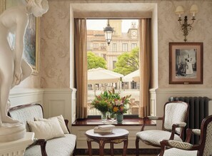 Sala de estar en el lobby