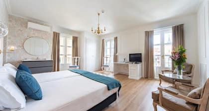 Hotel Infanta Isabel
