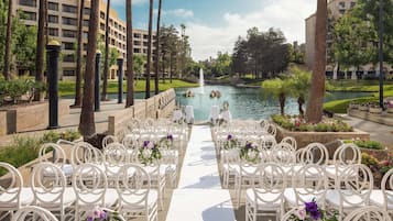 Banquet hall