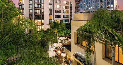 Avenue of the Arts Costa Mesa, a Tribute Portfolio Hotel