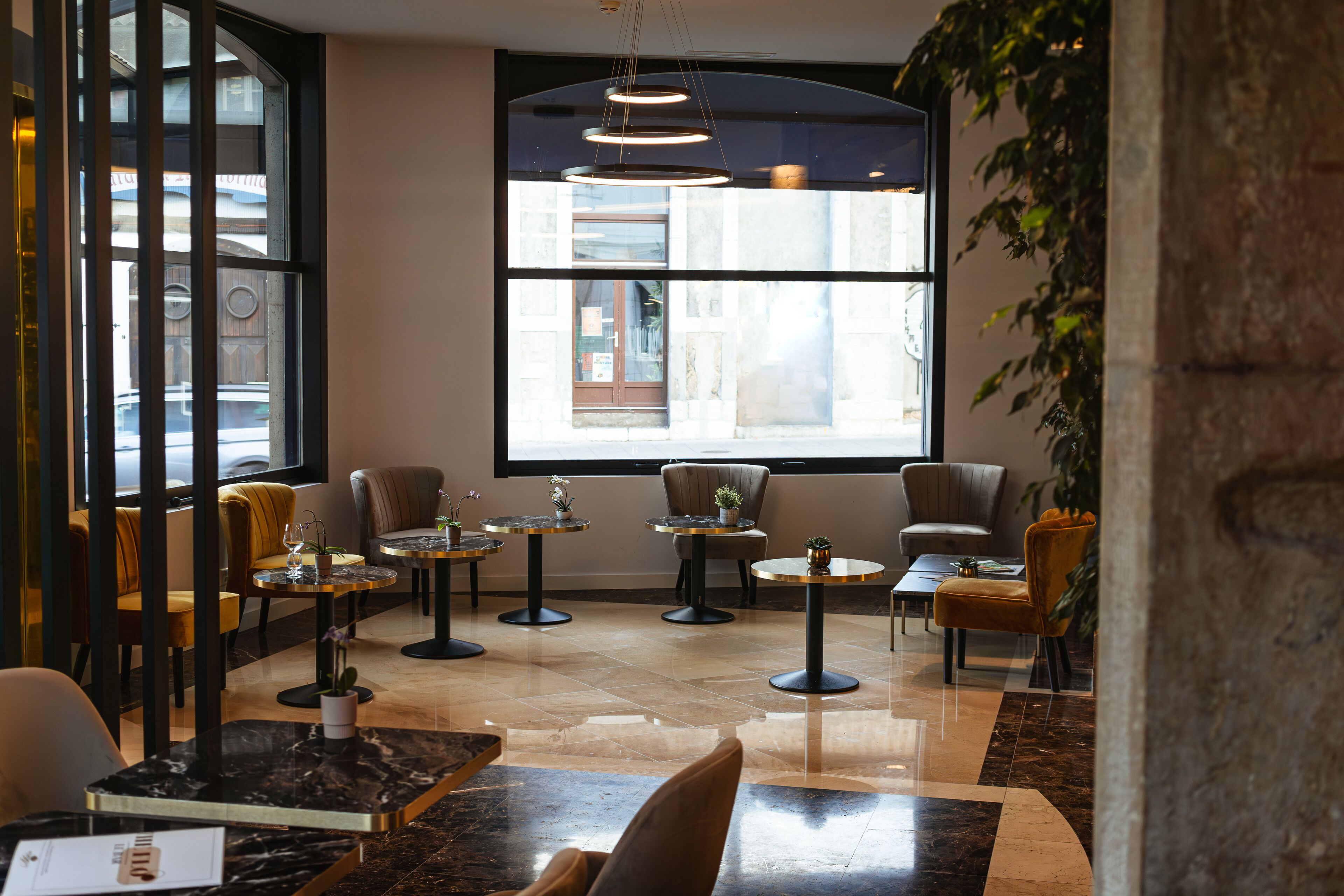 Foto - Hotel Montbrillant