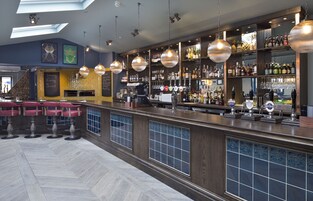Bar (á gististað)