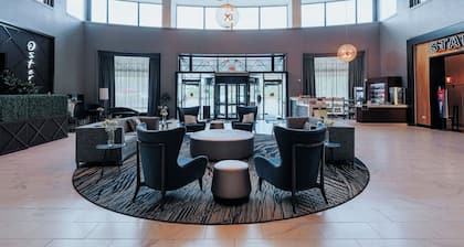 DoubleTree Suites by Hilton Htl & Conf Cntr Downers Grove