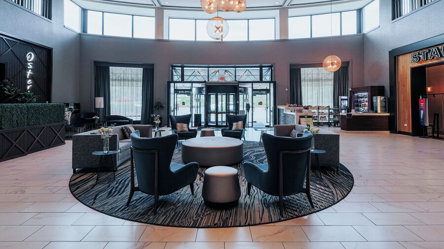 DoubleTree Suites by Hilton Htl & Conf Cntr Downers Grove