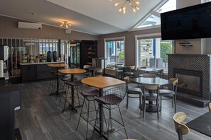 Déjeuner à emporter gratuit tous les jours