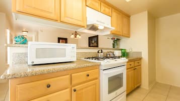 Suite, 2 Bedrooms, Non Smoking | Private kitchen | Full-sized fridge, microwave, oven, stovetop