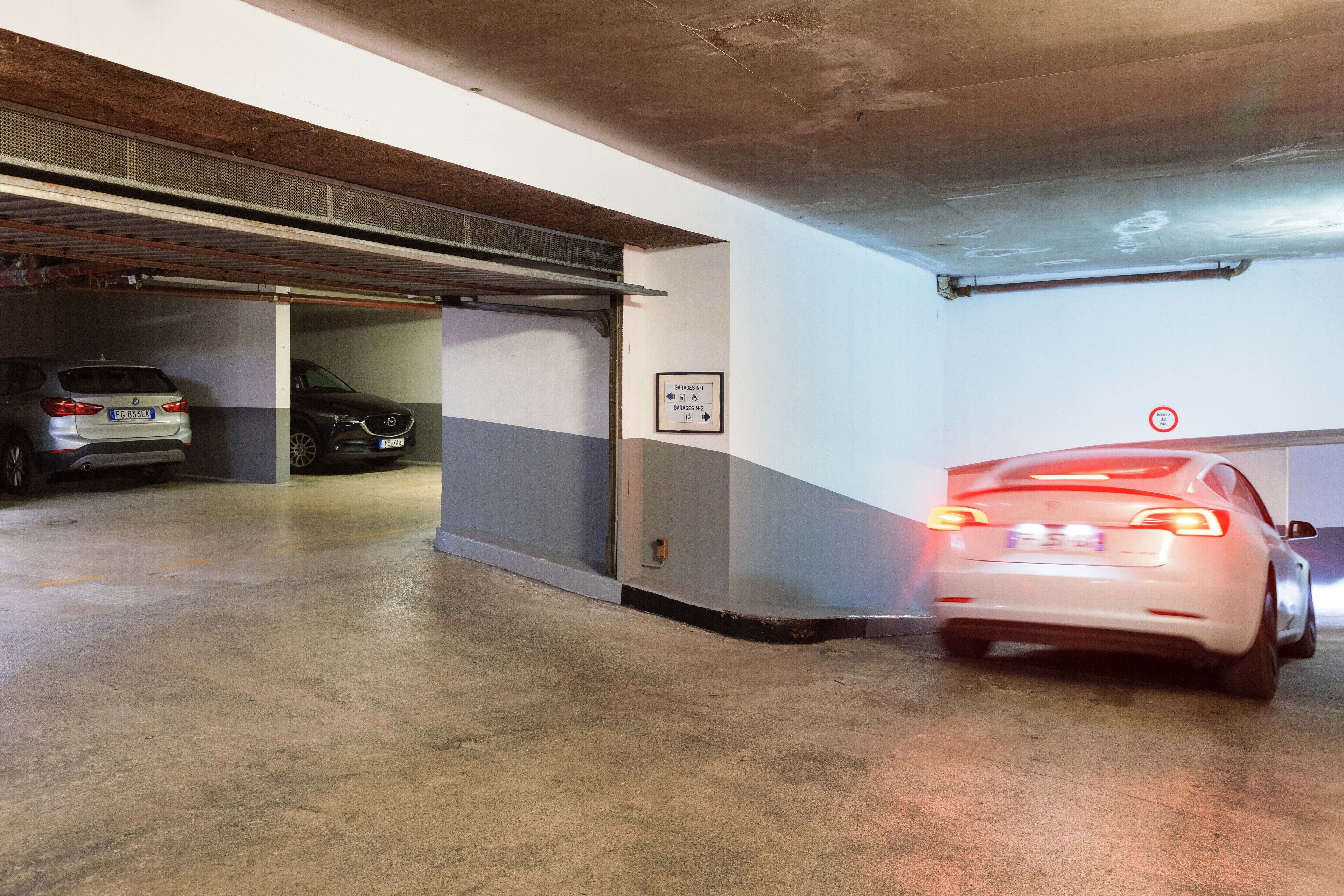 self-parking (surcharge) 23 per day