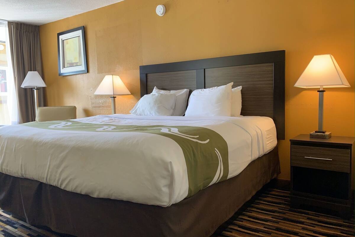 Desk, laptop workspace, soundproofing, iron/ironing board