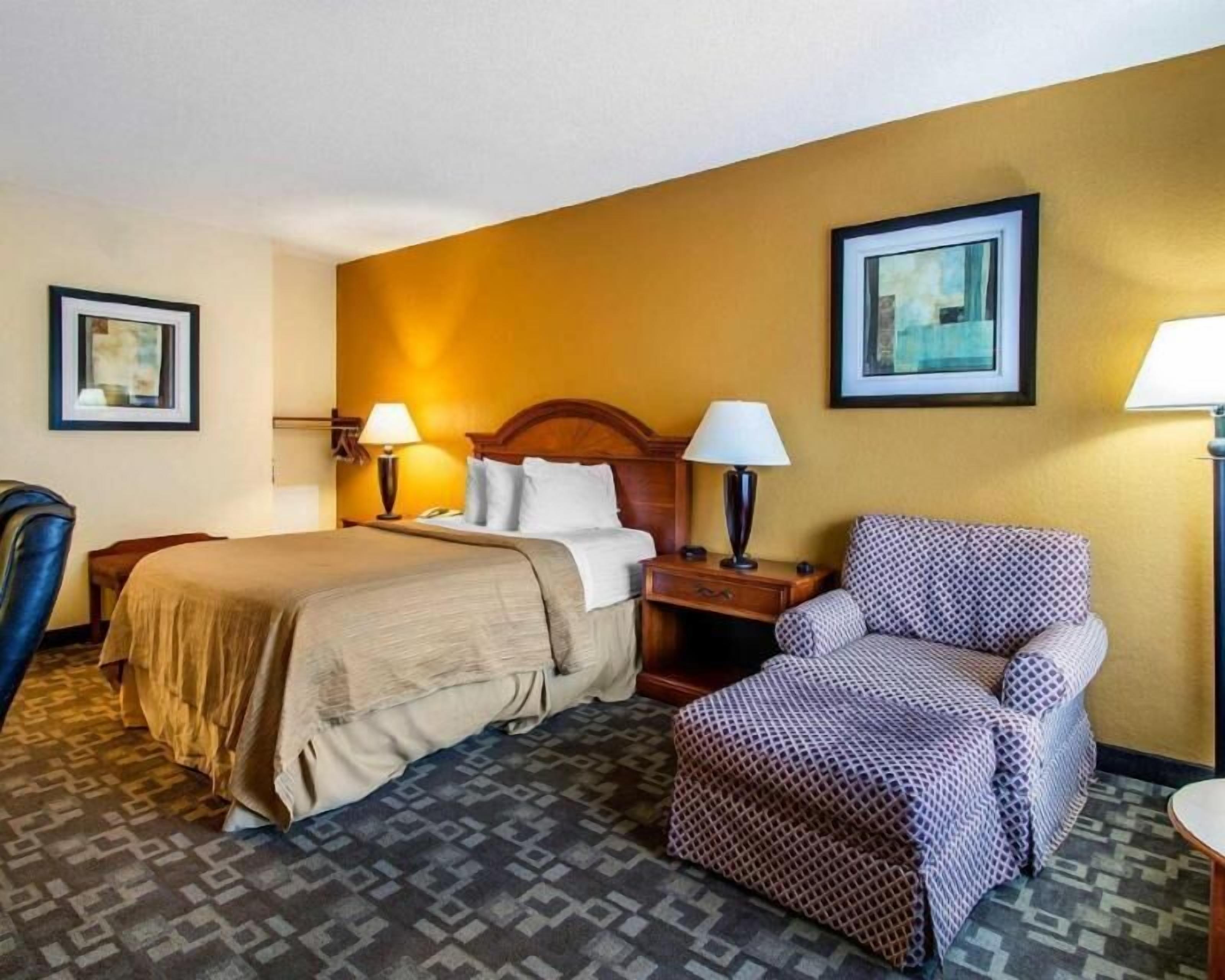 Desk, laptop workspace, soundproofing, iron/ironing board