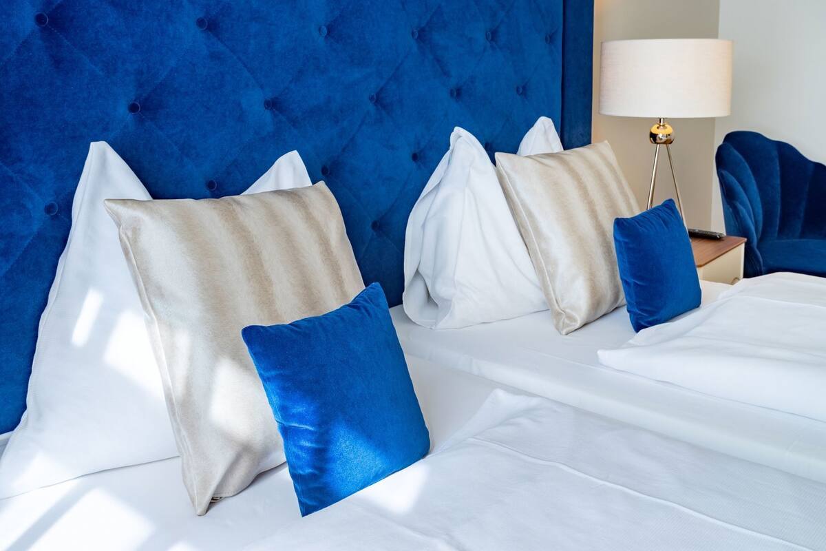 Egyptian cotton sheets, premium bedding, memory foam beds, minibar