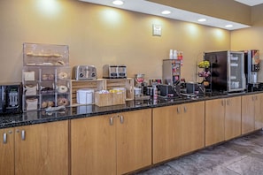 Free daily continental breakfast