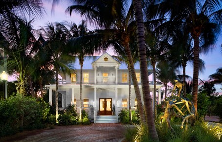 Parrot Key Hotel Villas - Image 19