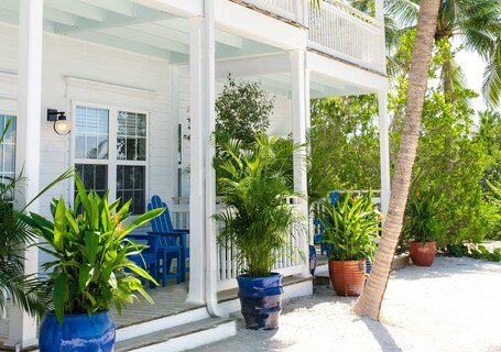 Parrot Key Hotel Villas - Image 49