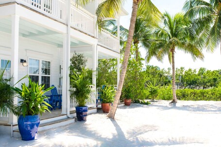 Parrot Key Hotel Villas - Image 48