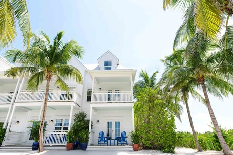 Parrot Key Hotel Villas - Image 67