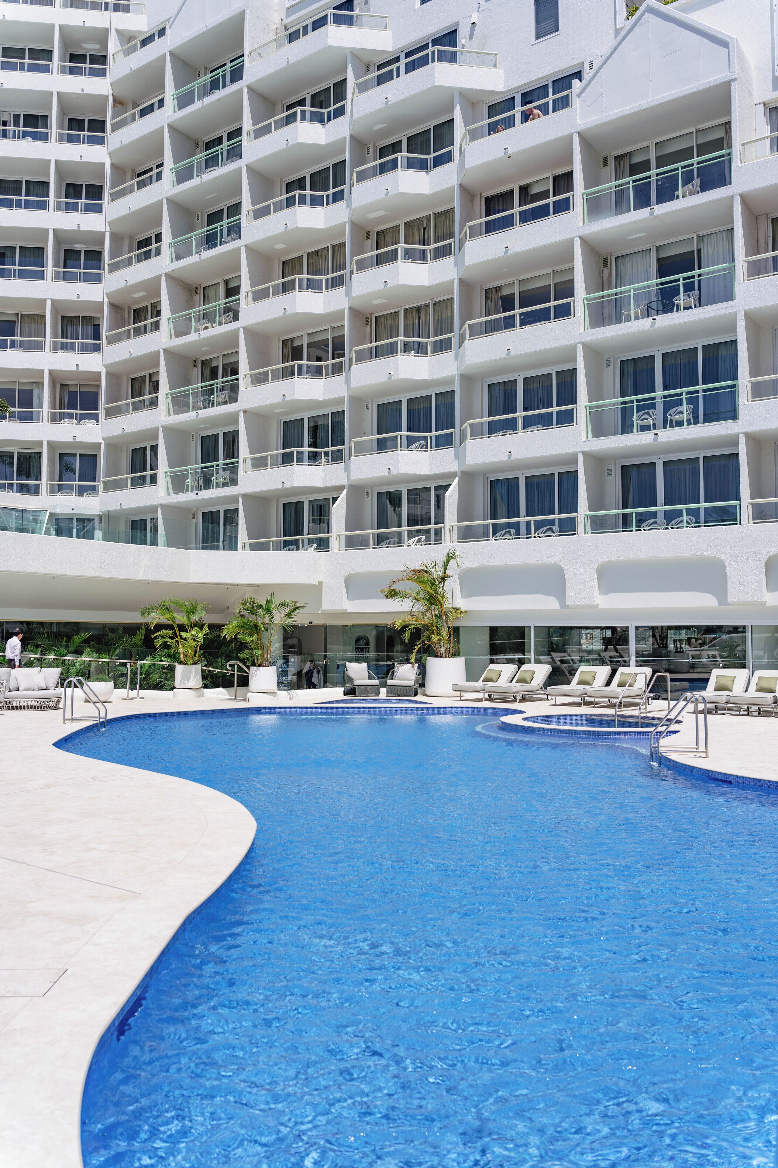 Indoor pool, outdoor pool, open 8:00 AM to 8:00 PM, pool loungers