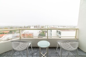 Standard Room, 1 King Bed | Balcony