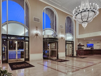 Interior entrance at InterContinental Mark Hopkins by IHG