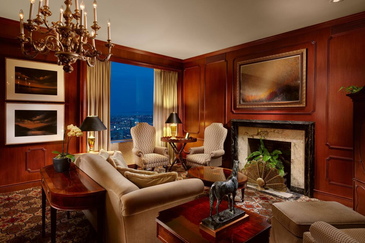 Presidential Suite, 1 King Bed | In-room safe, desk, laptop workspace, blackout drapes