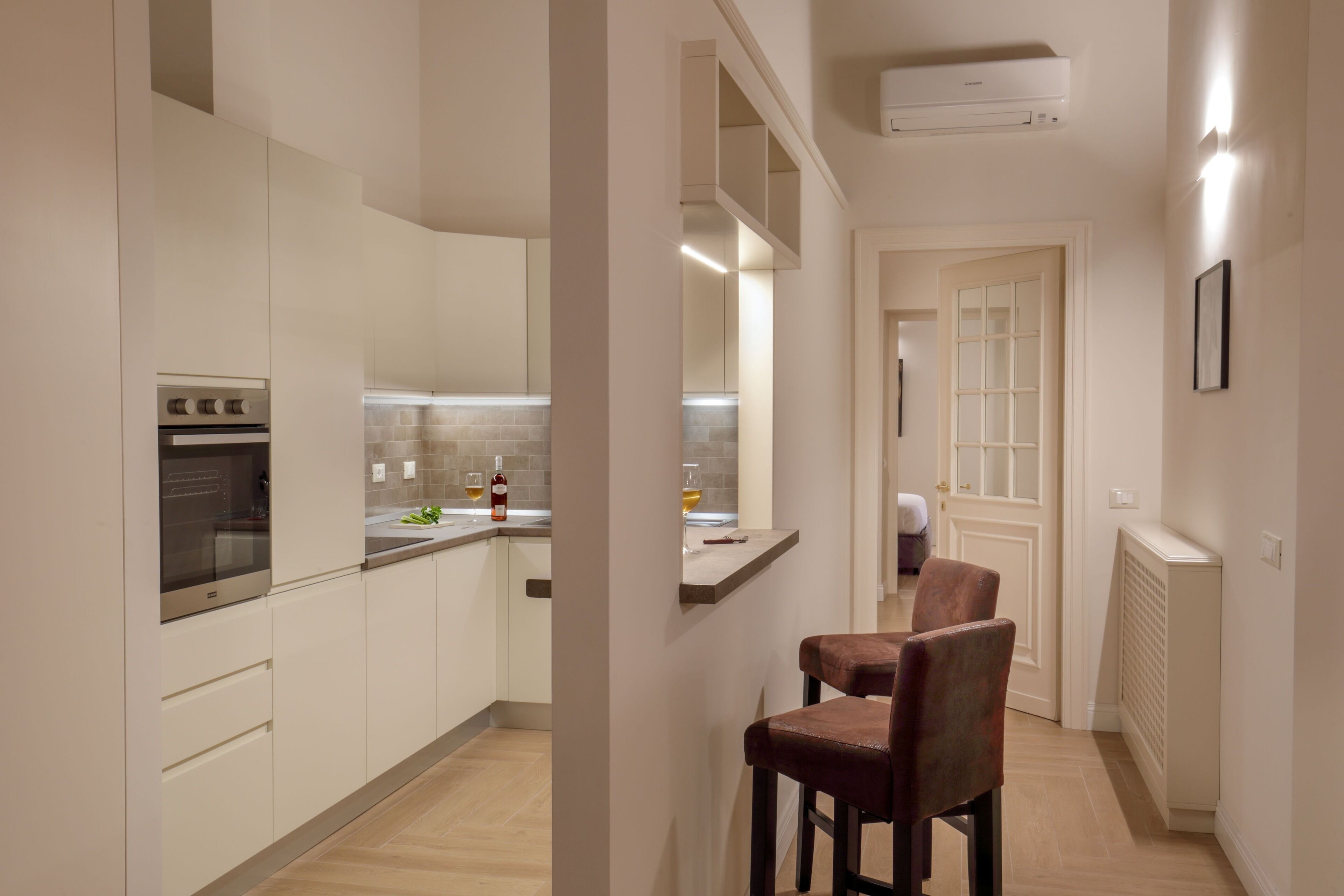 premium apartment (via di ripetta 39) | private kitchen | coffee/tea maker, electric kettle