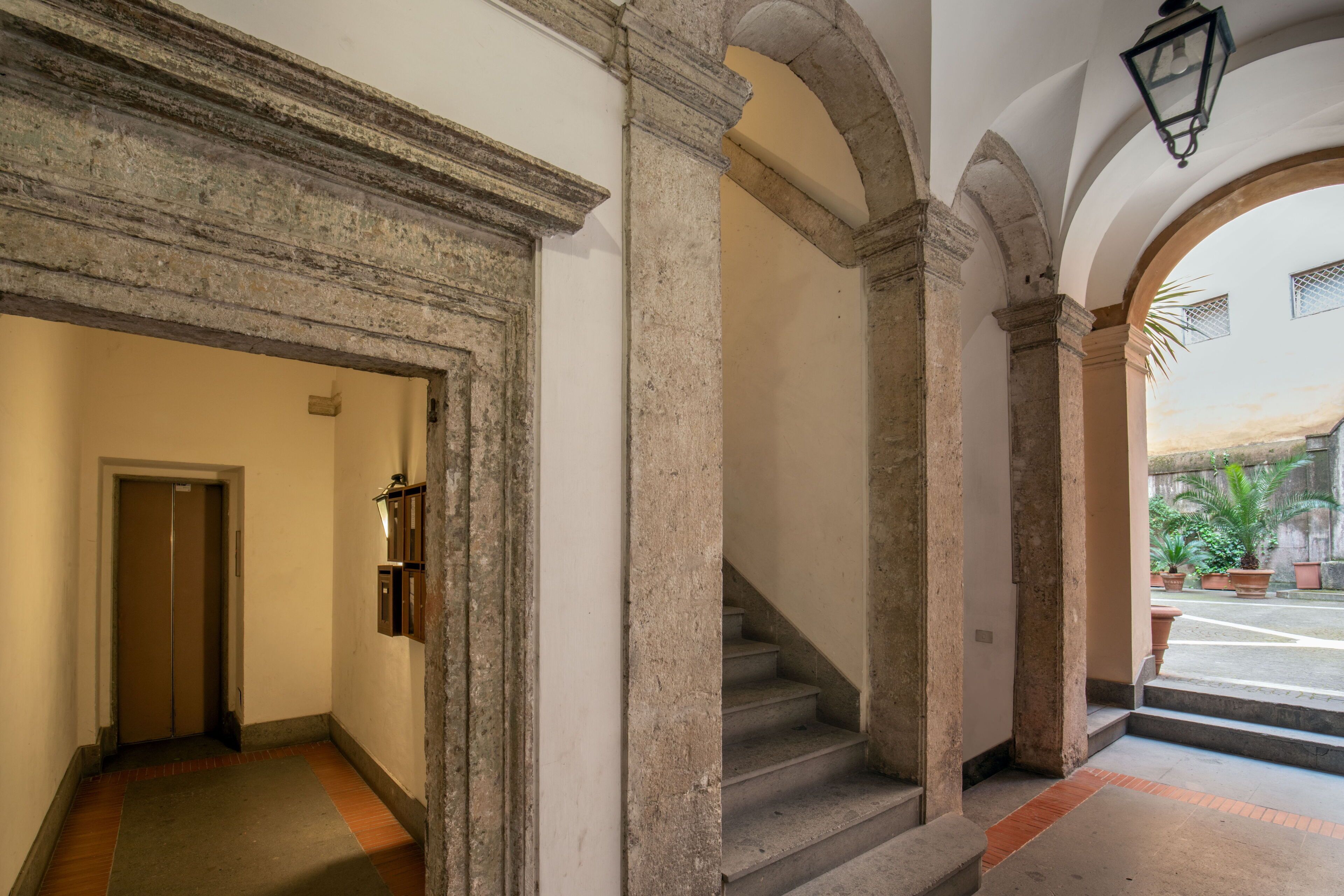 Photo - Condotti Boutique Hotel