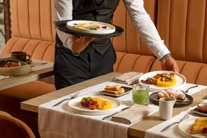 Daily cooked-to-order breakfast for a fee
