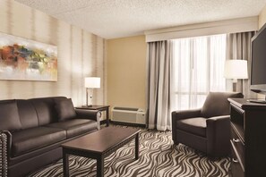 Suite, 1 King Bed with Sofa bed, Non Smoking | Egyptian cotton sheets, premium bedding, desk, laptop workspace